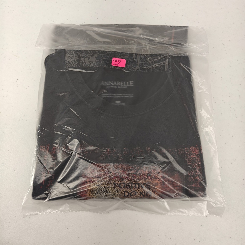 Annabelle Comes Home Shirt Mens Medium Black Graphic Horror Movie Promo Tee - Picture 11 of 11